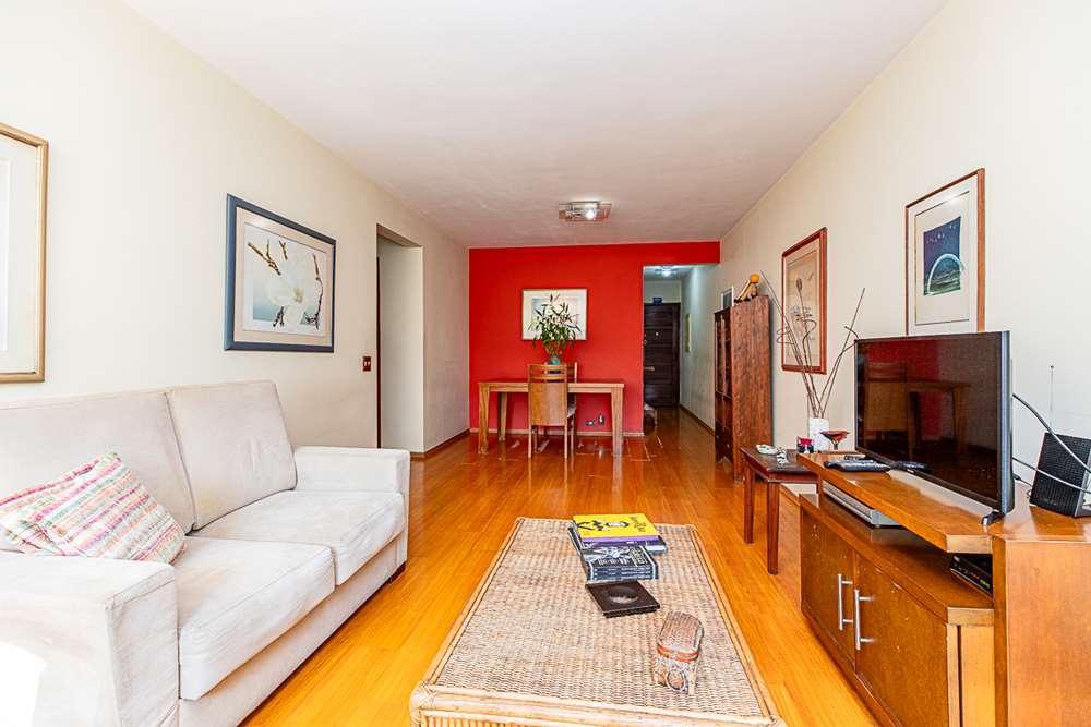 PCEL 574 Apto 601241030-4 - REMAX Ville Exclusividades