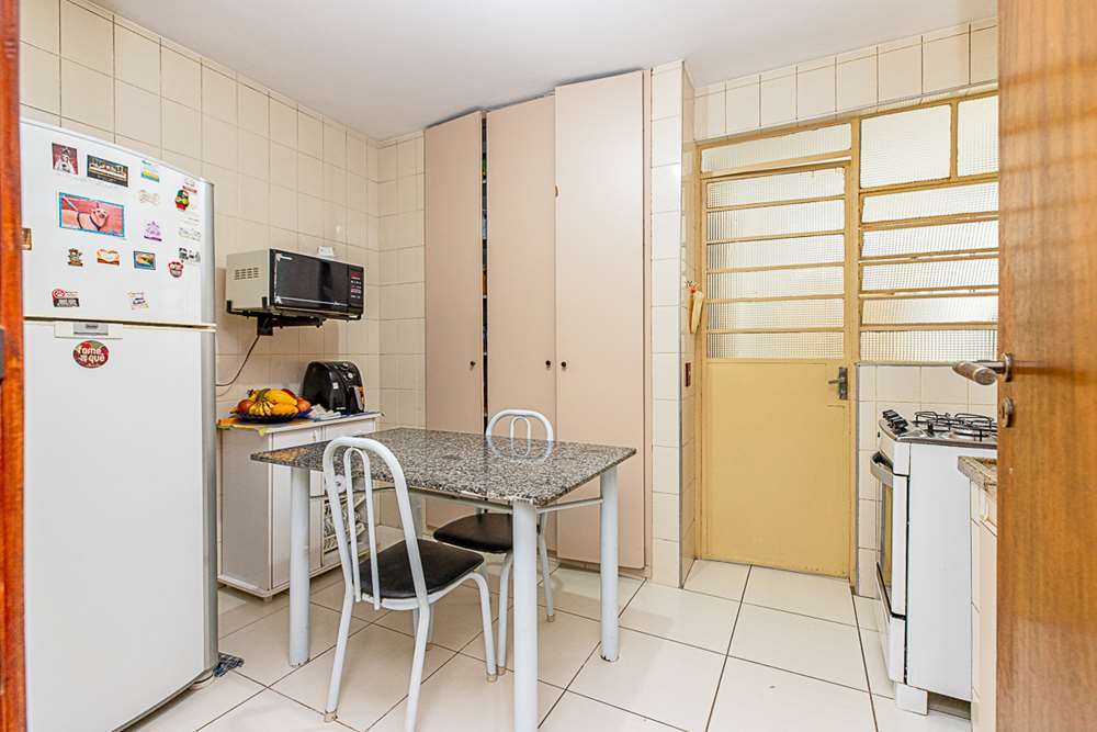 PCEL 574 Apto 601241030-4 - REMAX Ville Exclusividades