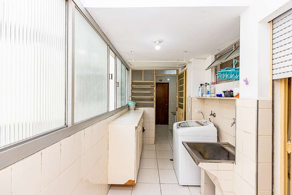 PCEL 574 Apto 601241030-4 - REMAX Ville Exclusividades