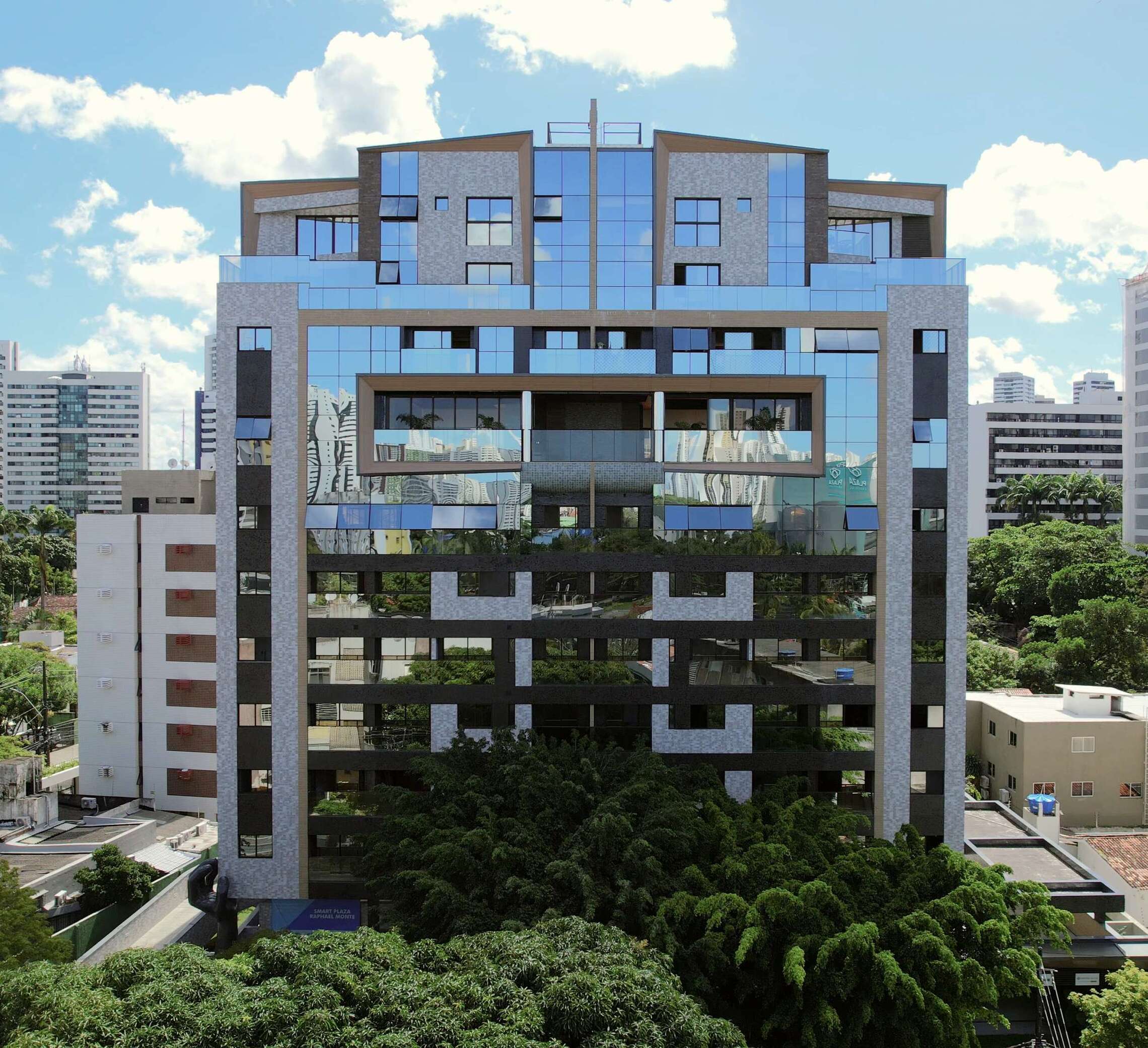 Smart Plaza Raphael Monte - Suassuna Fernandes