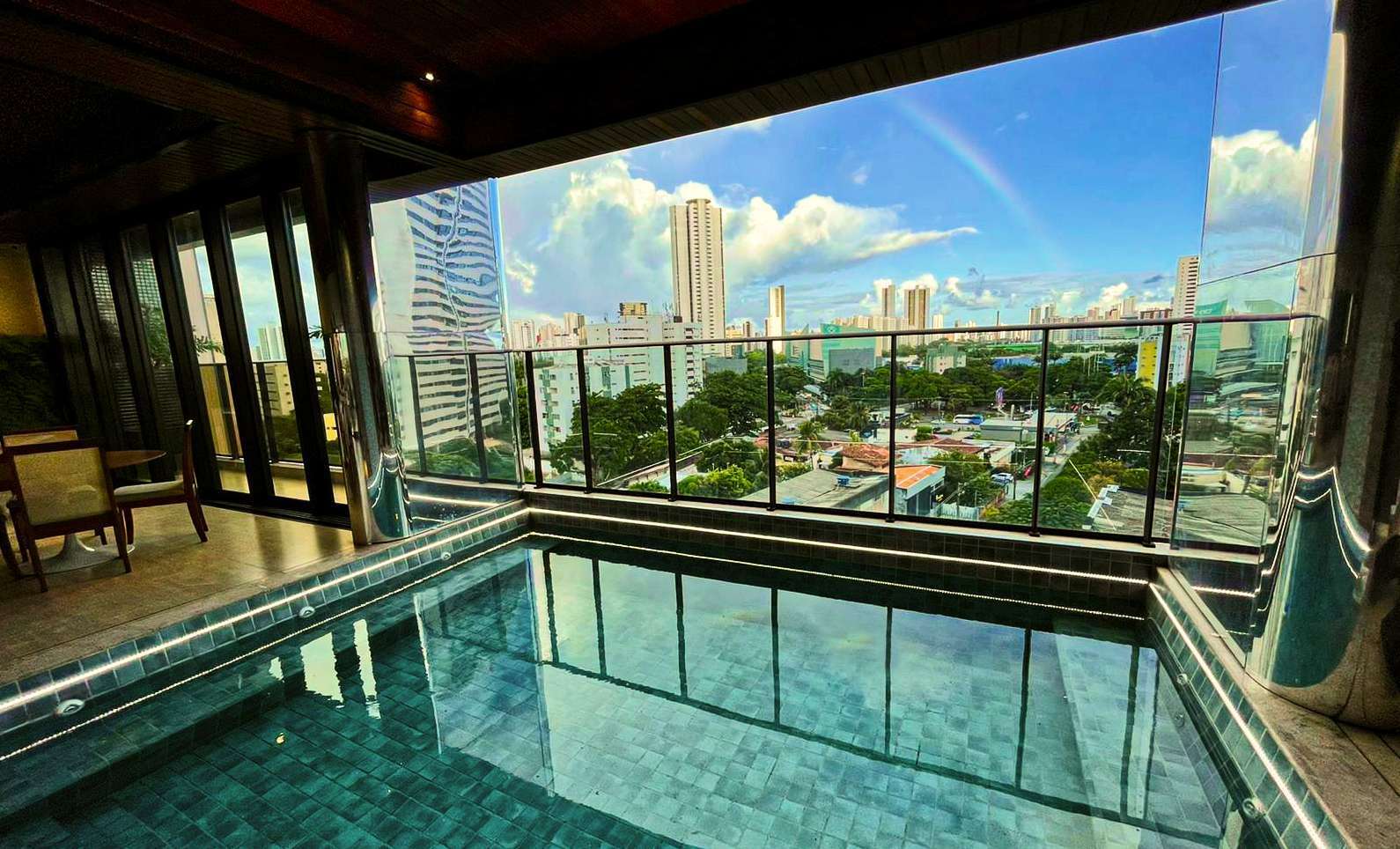 Smart Plaza Raphael Monte - Suassuna Fernandes