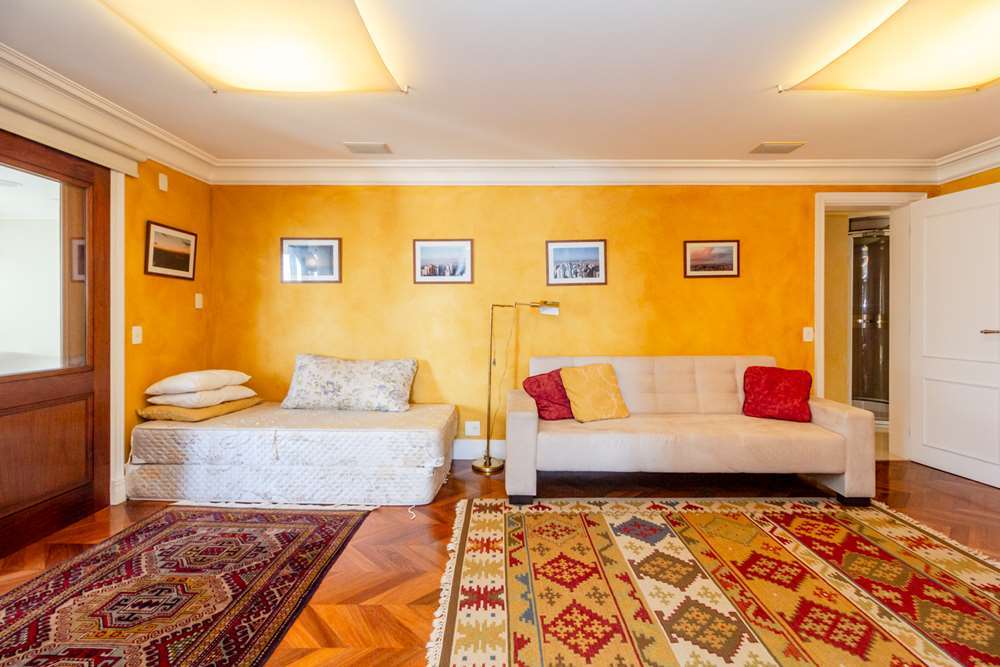 VAJG 512 Apto 601361044-23 - REMAX Trio Exclusividades