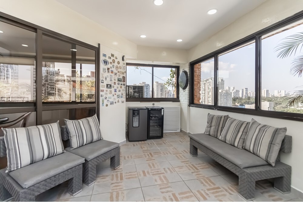 JDAAP 97 Apto 601721028-18 - REMAX Front Exclusividades