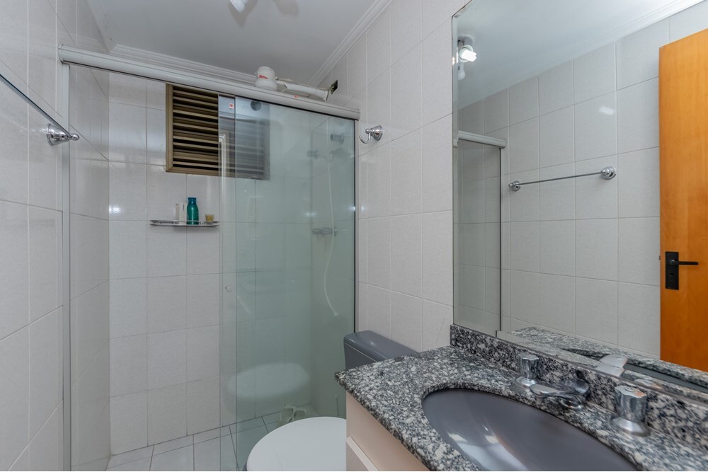 VMAMF 820 Apto 601721039-7 - REMAX Front Exclusividades VMAMF 820 Apto 601721039-7 - REMAX Front Exclusividades