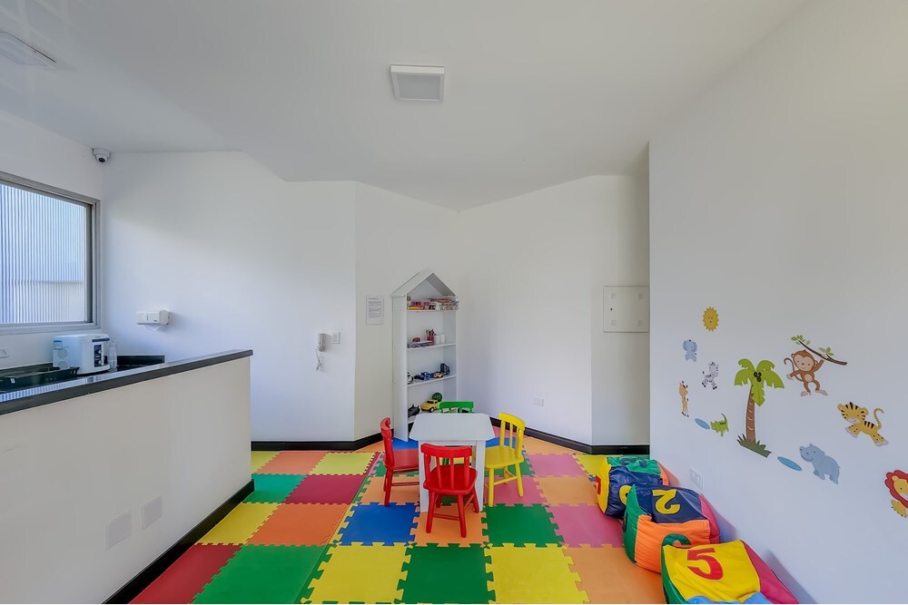 VMAMF 820 Apto 601721039-7 - REMAX Front Exclusividades VMAMF 820 Apto 601721039-7 - REMAX Front Exclusividades