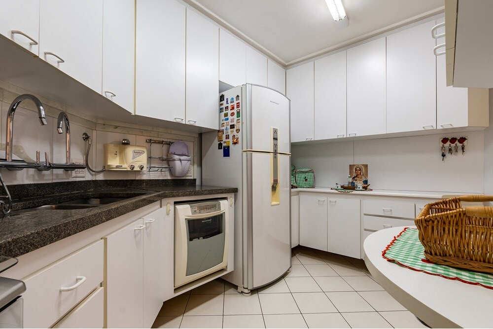 MJ 185 Apto 601971014-167 - REMAX Empire Exclusividades