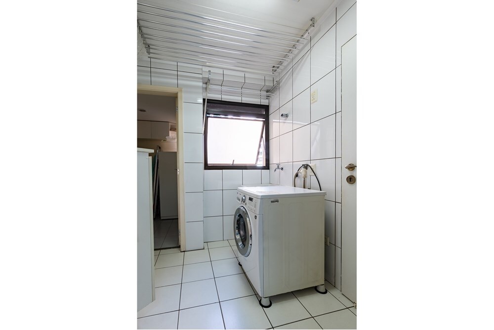 MJ 185 Apto 601971014-167 - REMAX Empire Exclusividades