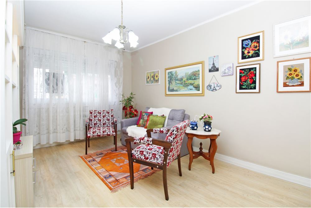 Residencial Multifamiliar de 3 quartos, 84m² no bairro Menino Deus, em Porto Alegre | Eu Corretor