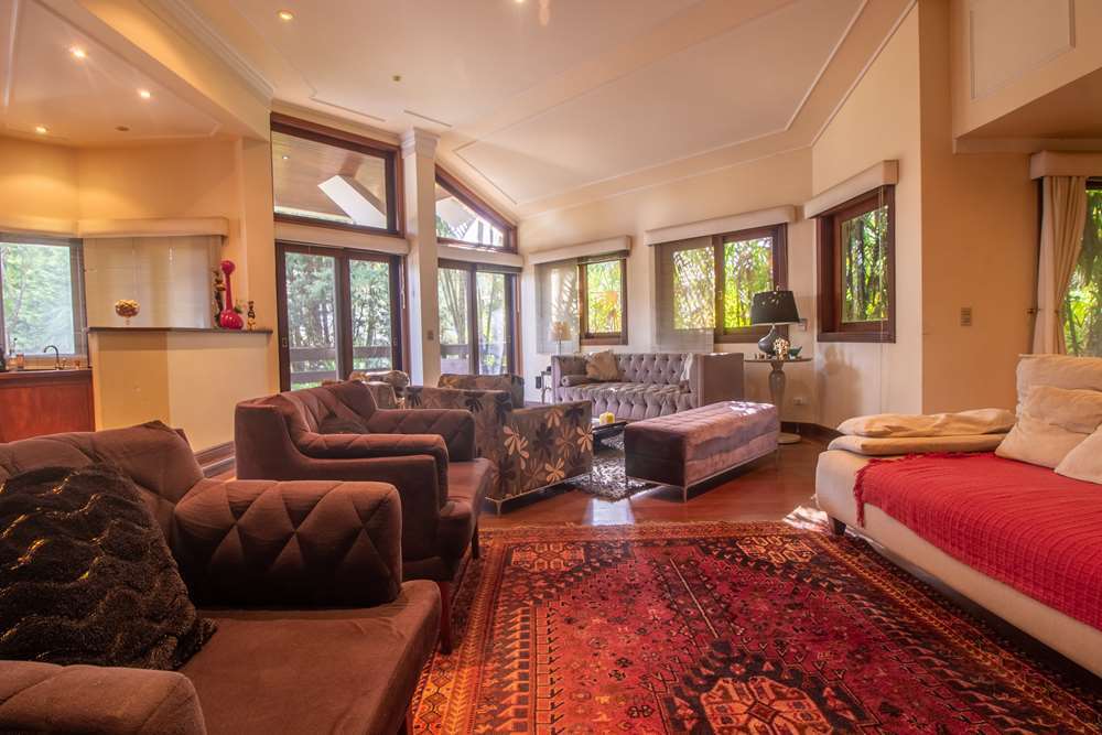 Residencial Multifamiliar de 4 quartos, 591m² no bairro Alphaville, em Santana de Parnaíba | Eu Corretor