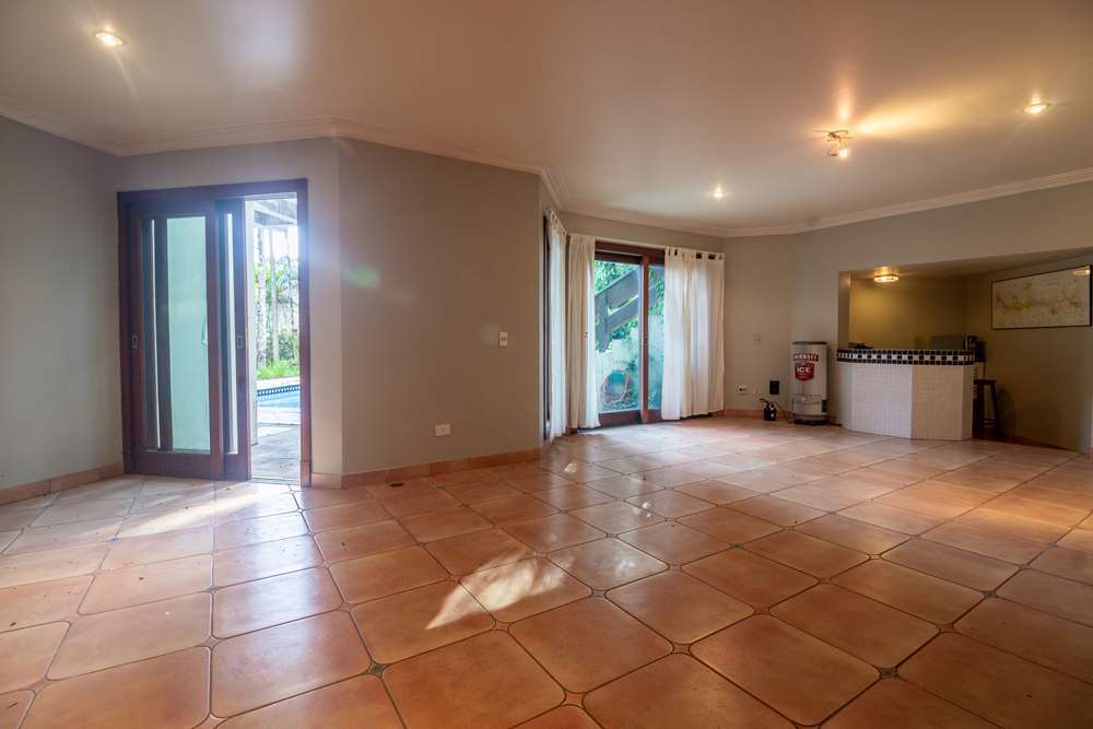 RD(J 301 Casa 602191001-8 - Remax United Exclusividades