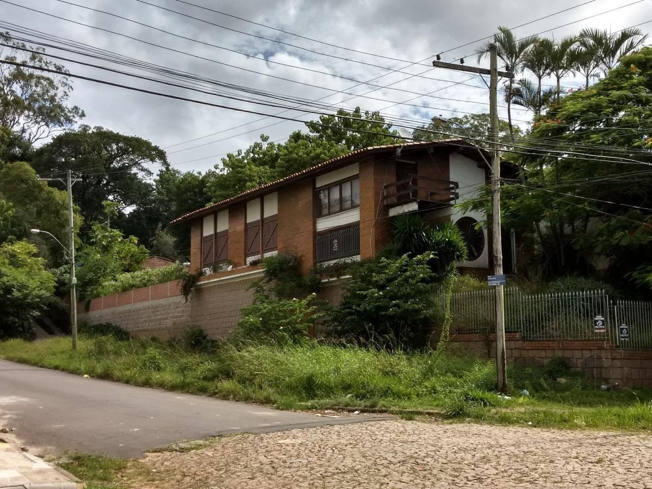 Residencial Multifamiliar de 1402m² no bairro Santa Tereza, em Porto Alegre | Eu Corretor