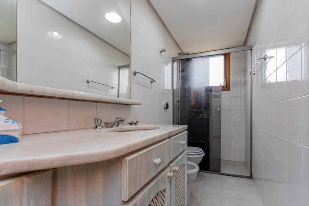 Residencial Multifamiliar de 3 quartos, 137m² no bairro Jardim Lindóia, em Porto Alegre | Eu Corretor