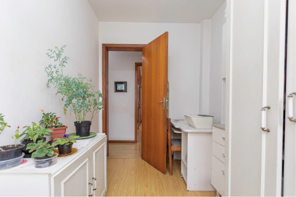 Residencial Multifamiliar de 3 quartos, 137m² no bairro Jardim Lindóia, em Porto Alegre | Eu Corretor