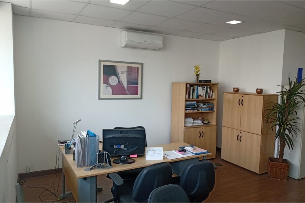 JCDLM 1986 Sala 602191010-5 - Remax United Exclusividades