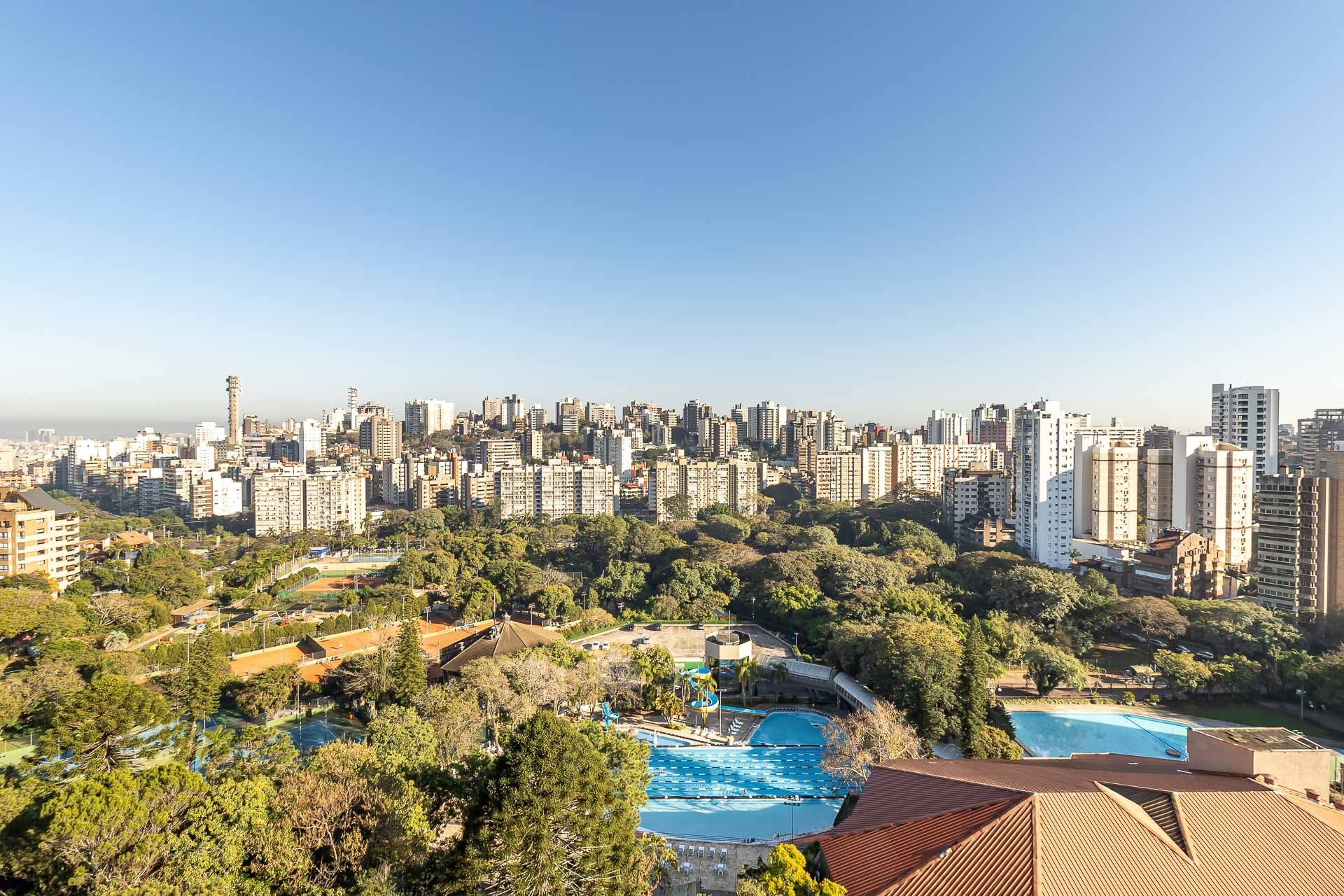 Residencial Multifamiliar de 3 quartos, 317m² no bairro Petrópolis, em Porto Alegre | Eu Corretor