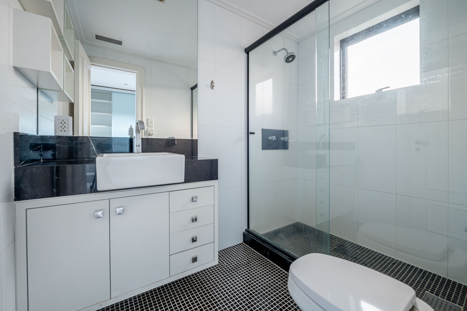 Residencial Multifamiliar de 4 quartos, 373m² no bairro Bela Vista, em Porto Alegre | Eu Corretor