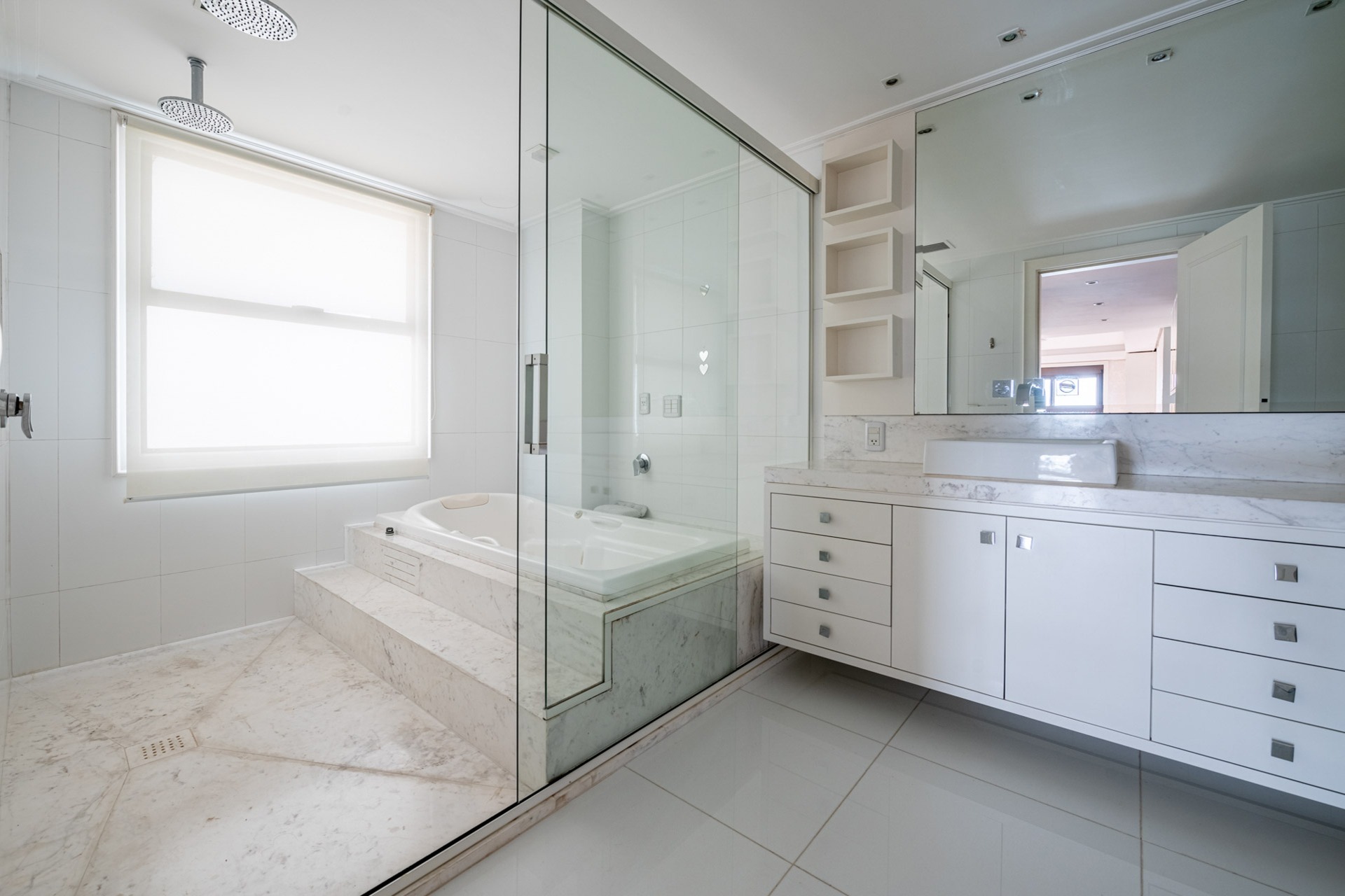 Residencial Multifamiliar de 4 quartos, 373m² no bairro Bela Vista, em Porto Alegre | Eu Corretor