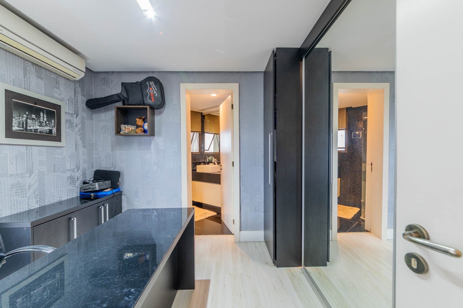 Residencial Multifamiliar de 4 quartos, 266m² no bairro Petrópolis, em Porto Alegre | Eu Corretor