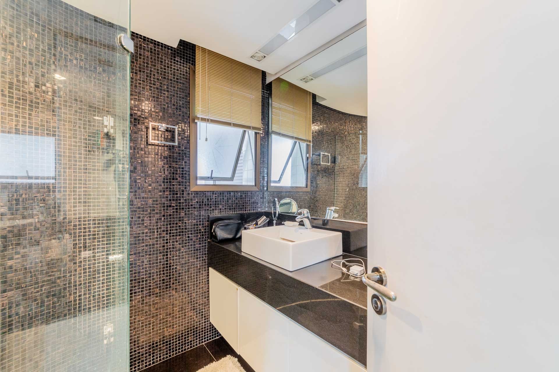 Residencial Multifamiliar de 4 quartos, 266m² no bairro Petrópolis, em Porto Alegre | Eu Corretor