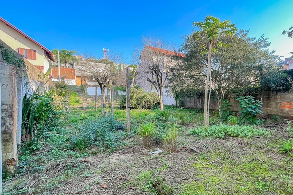 Residencial Multifamiliar de 385m² no bairro Chácara das Pedras, em Porto Alegre | Eu Corretor