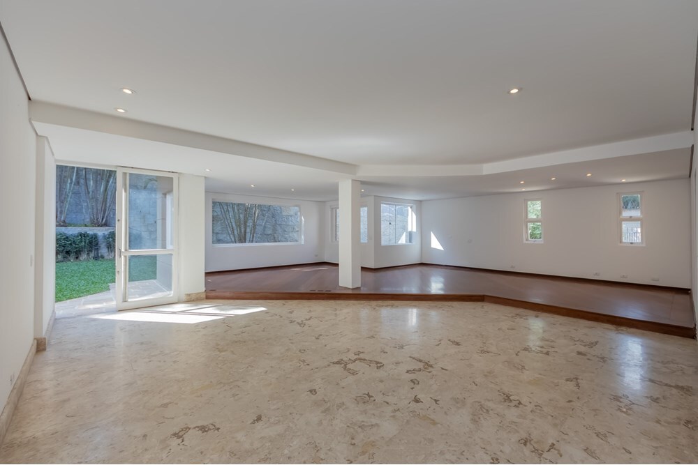 MESF 251 Casa 601461005-79 - REMAX NM Exclusividades