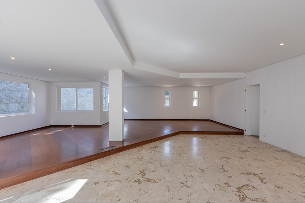 MESF 251 Casa 601461005-79 - REMAX NM Exclusividades