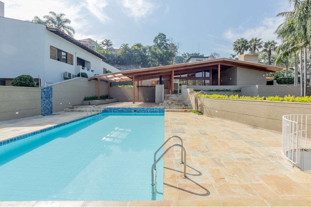 MESF 251 Casa 601461005-79 - REMAX NM Exclusividades