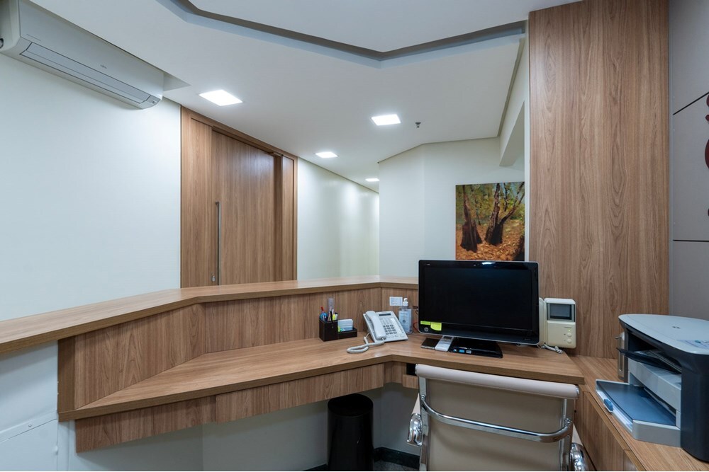 IBT 100 Sala 601241007-32 - REMAX Ville Exclusividades IBT 100 Sala 601241007-32 - REMAX Ville Exclusividades