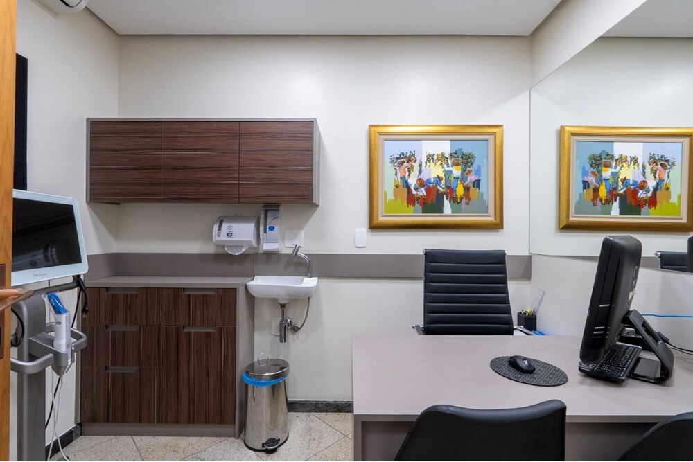 IBT 100 Sala 601241007-32 - REMAX Ville Exclusividades IBT 100 Sala 601241007-32 - REMAX Ville Exclusividades