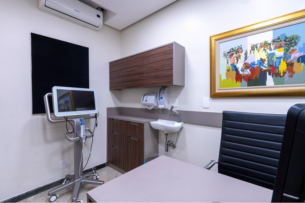 IBT 100 Sala 601241007-32 - REMAX Ville Exclusividades IBT 100 Sala 601241007-32 - REMAX Ville Exclusividades