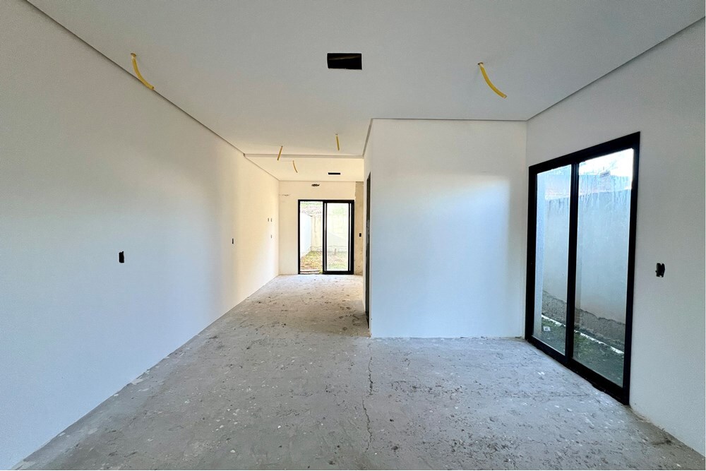 CG 200 610241026-29 - REMAX 520 Exclusividades