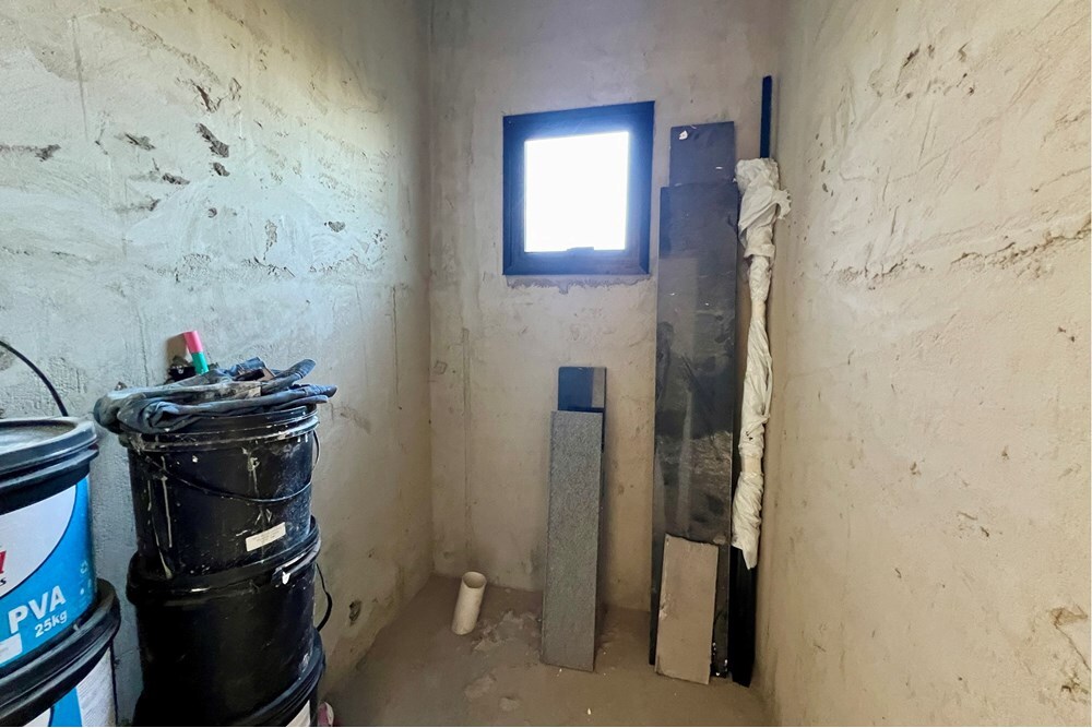 CG 200 610241026-29 - REMAX 520 Exclusividades