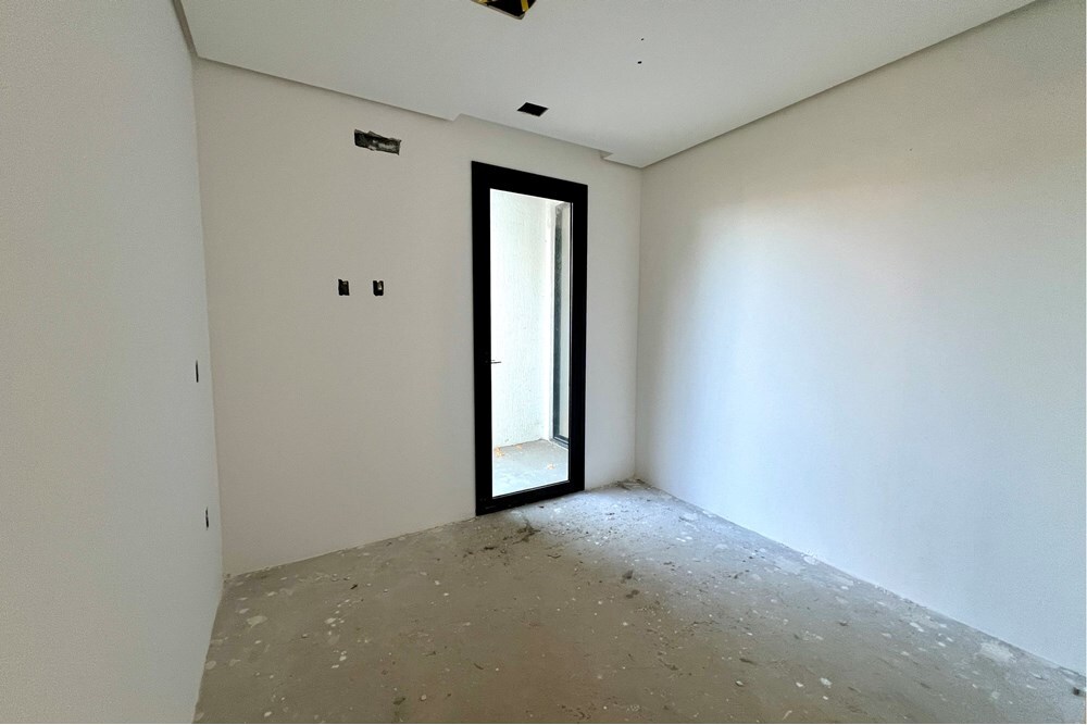 CG 200 610241026-29 - REMAX 520 Exclusividades