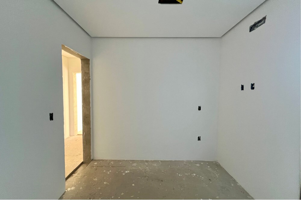 CG 200 610241026-29 - REMAX 520 Exclusividades