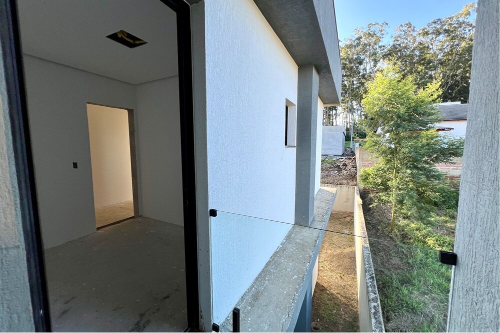 CG 200 610241026-29 - REMAX 520 Exclusividades