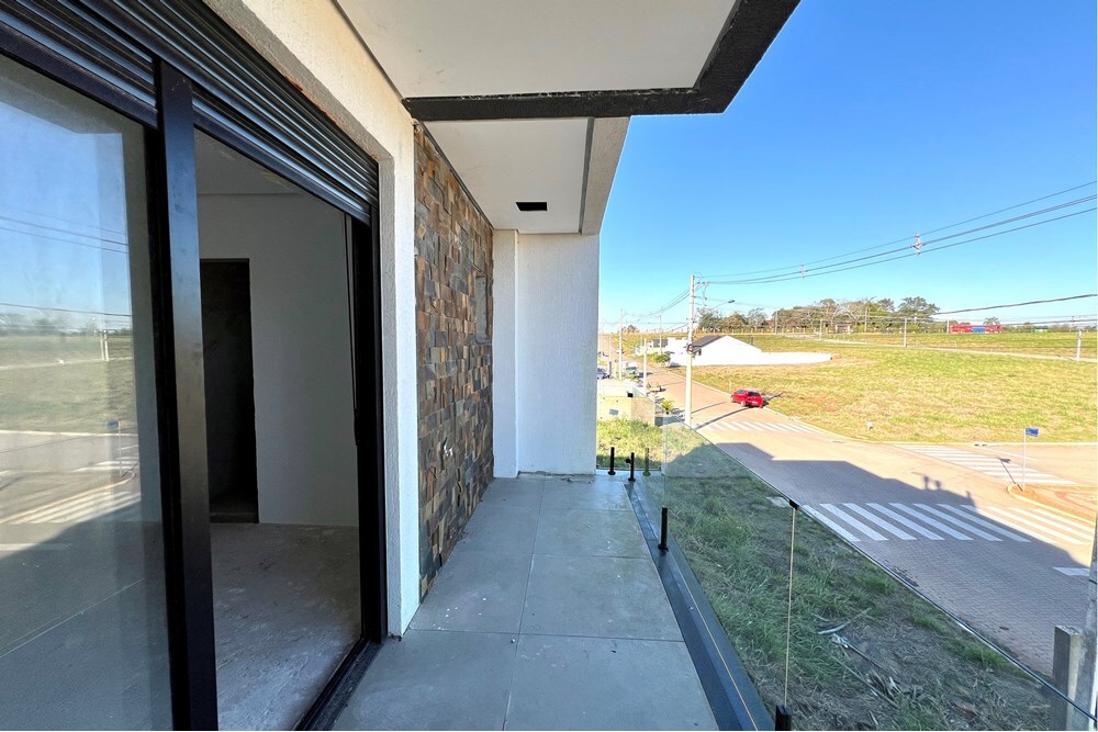 CG 200 610241026-29 - REMAX 520 Exclusividades