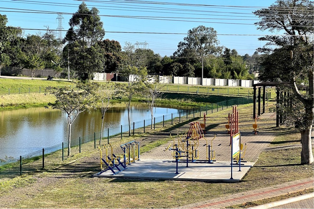 CG 200 610241026-29 - REMAX 520 Exclusividades