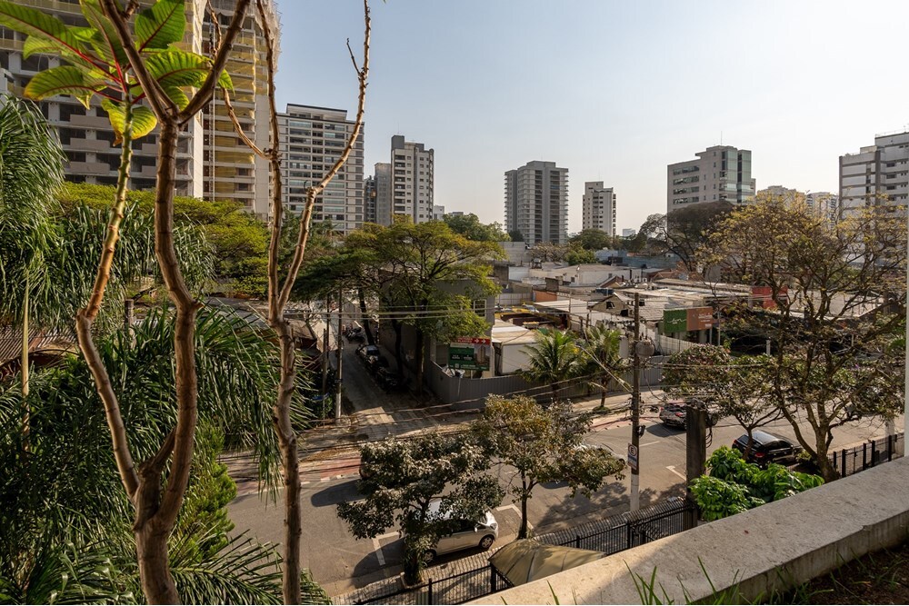 Residencial Multifamiliar de 5 quartos, 287m² no bairro Moema, em São Paulo | Eu Corretor