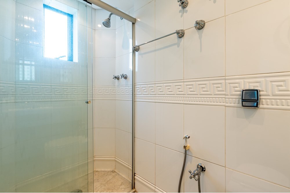 Residencial Multifamiliar de 5 quartos, 287m² no bairro Moema, em São Paulo | Eu Corretor