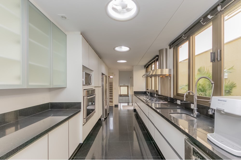 VIP 35 Casa 601461002-43 - REMAX NM Exclusividades