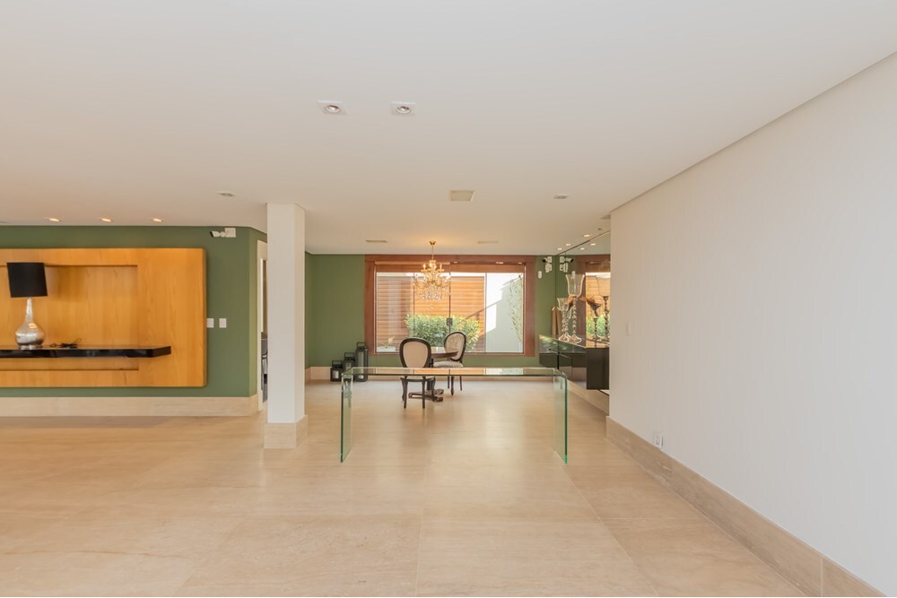 VIP 35 Casa 601461002-43 - REMAX NM Exclusividades