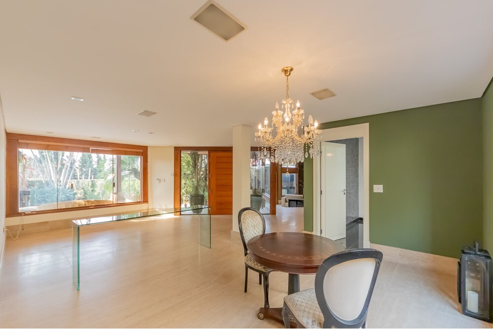 VIP 35 Casa 601461002-43 - REMAX NM Exclusividades