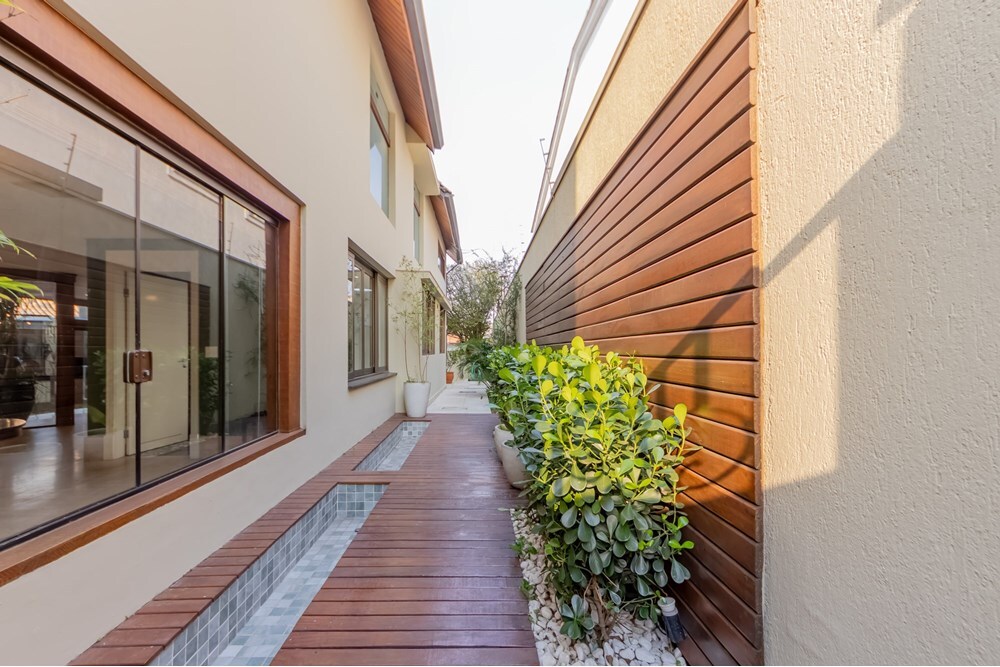 VIP 35 Casa 601461002-43 - REMAX NM Exclusividades