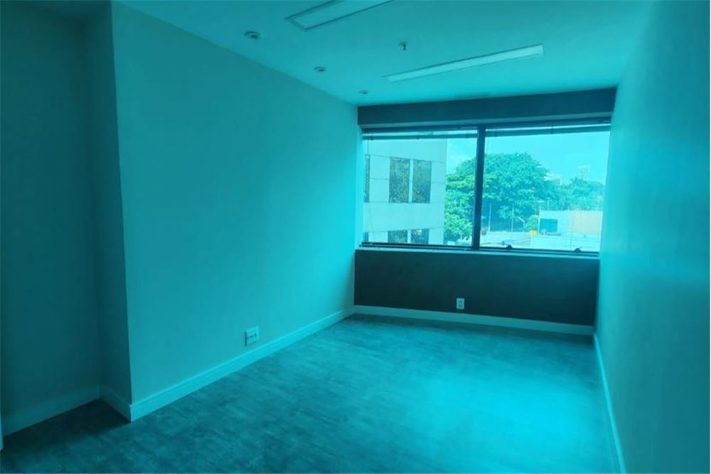 PFDA 221 Loja 602191001-11 - Remax United Exclusividades