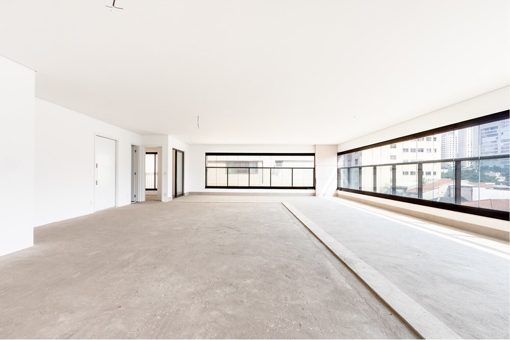 SCT 221 Apto 601081042-43 - REMAX Lepex Exclusividades