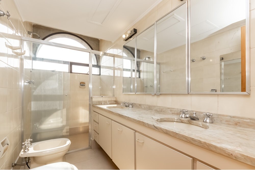 HEEEDS 327 Apto 601081019-25 - REMAX Lepex Exclusividades