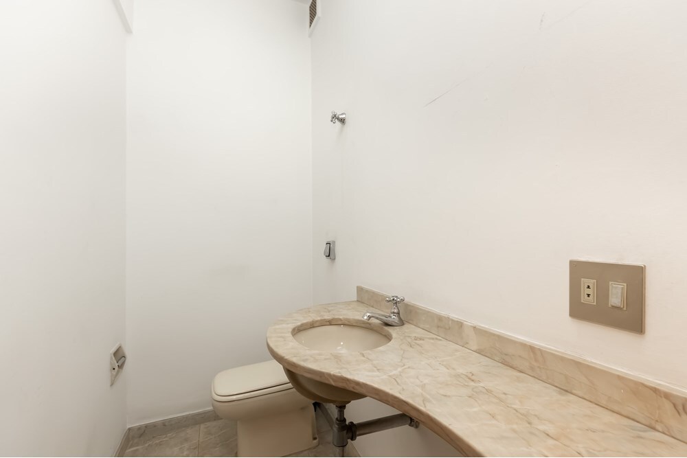 HEEEDS 327 Apto 601081019-25 - REMAX Lepex Exclusividades