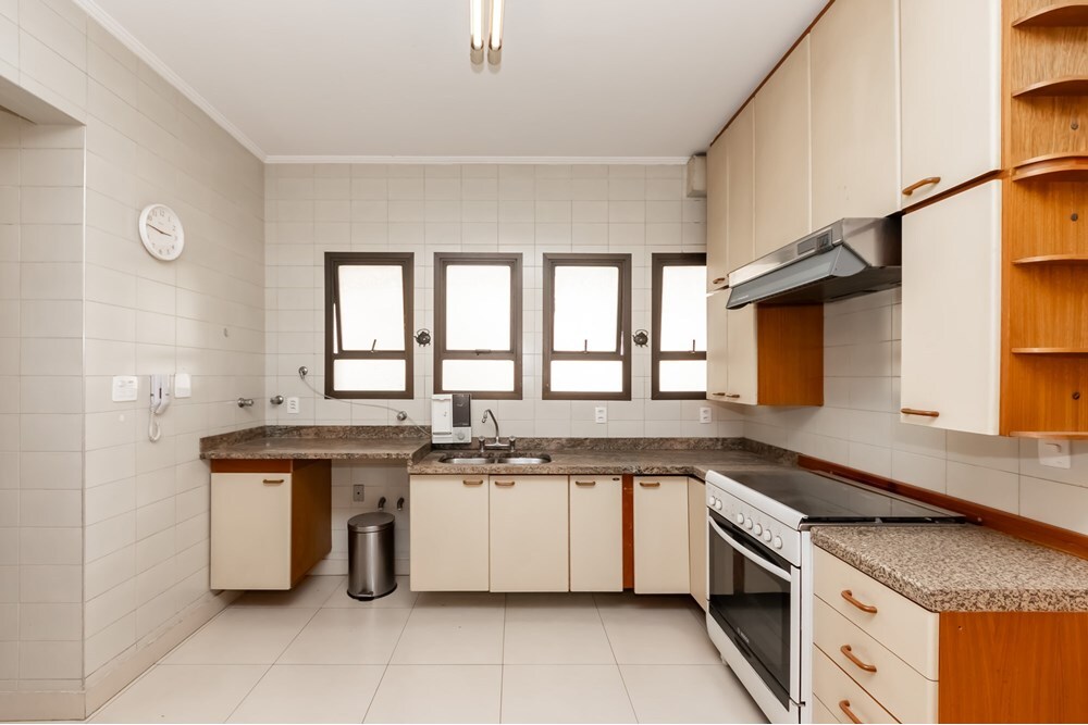 HEEEDS 327 Apto 601081019-25 - REMAX Lepex Exclusividades