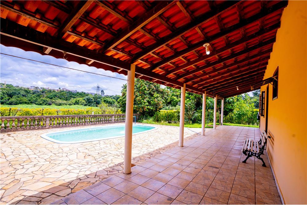 CJ 1 690591033-62 - REMAX Máxima Exclusividades