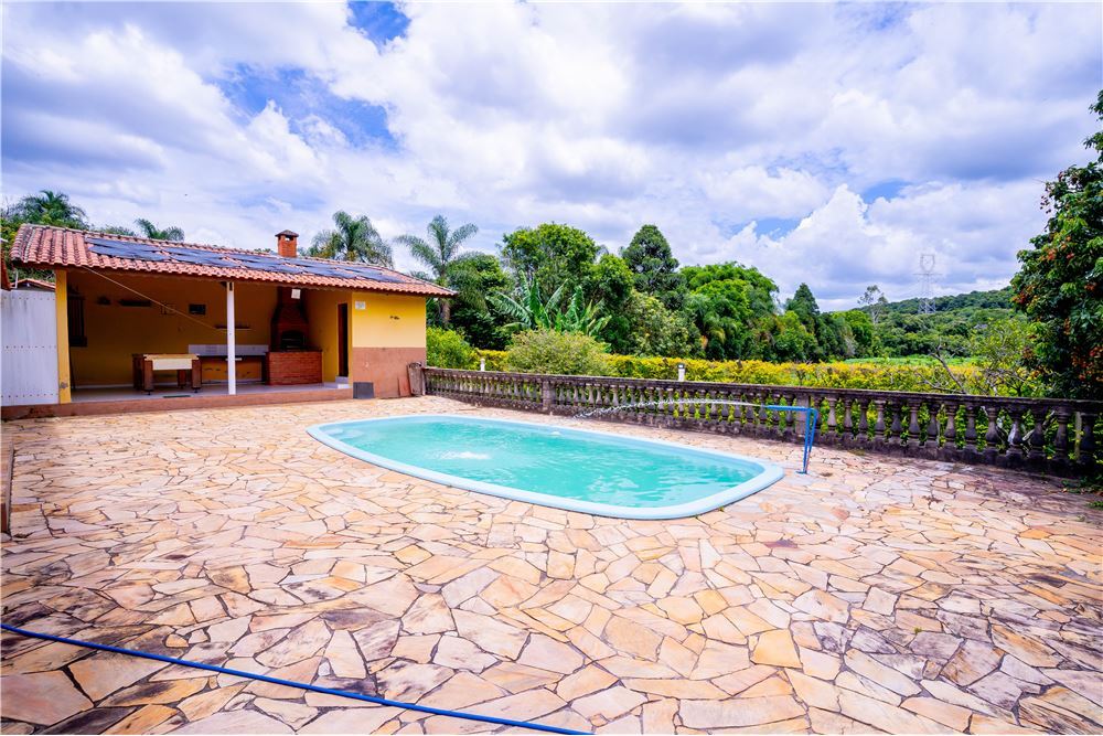 CJ 1 690591033-62 - REMAX Máxima Exclusividades